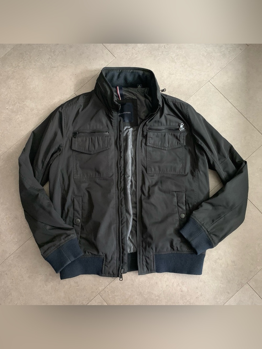 Tommy Hilfiger black puffer jacket size M